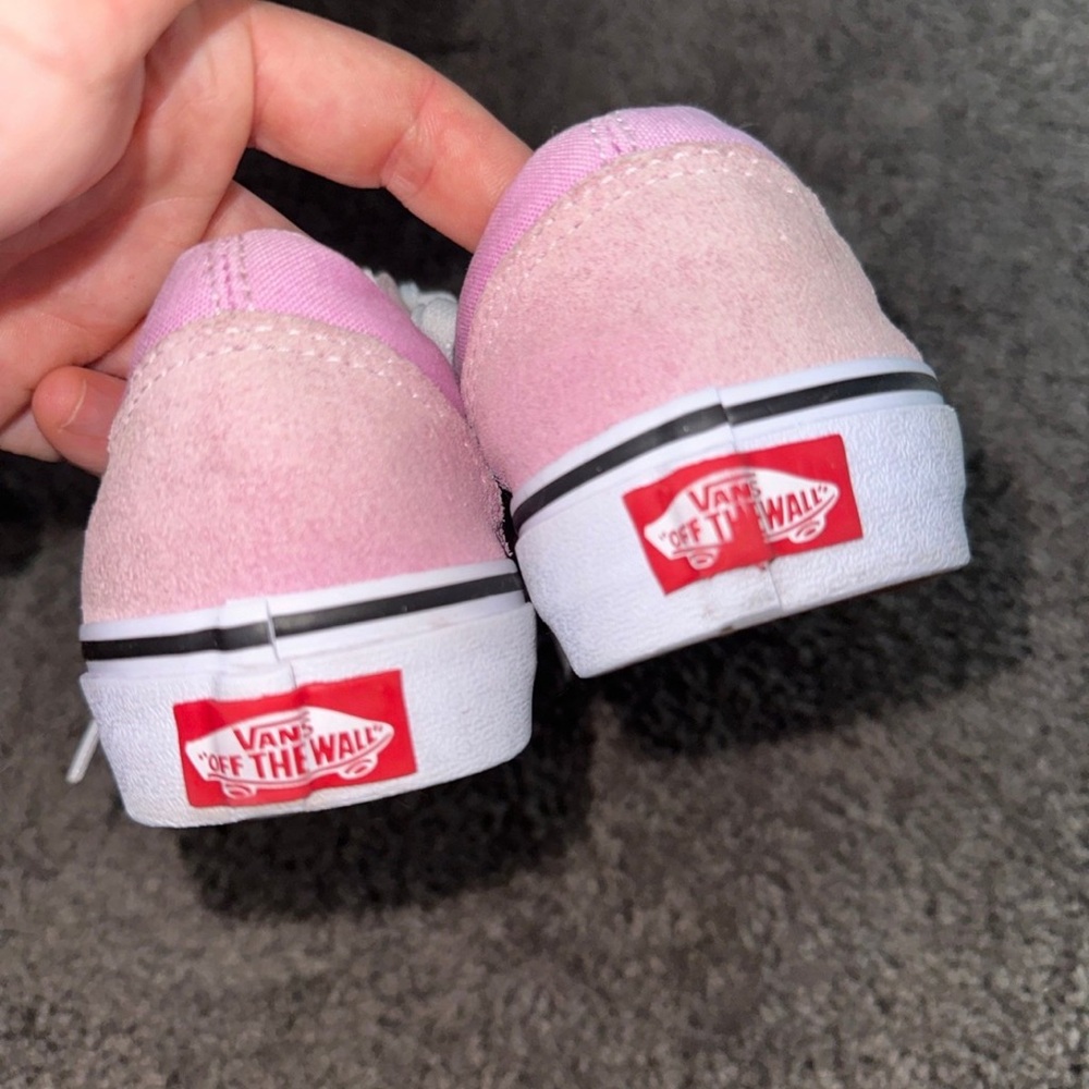 Vans - Picture 3 of 6